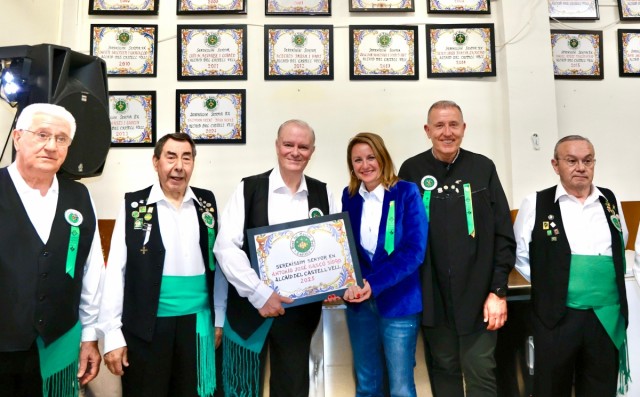 Carrasco ensalza el nombramiento de Antonio Gascó, cronista de la ciudad, como 'Alcaid 2025'