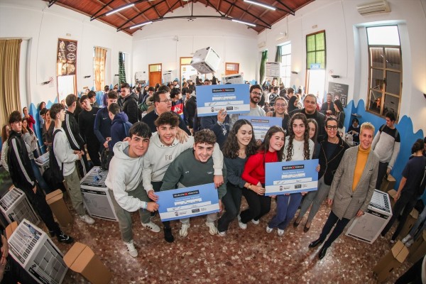 Un total de 500 jóvenes proponen soluciones innovadoras para los municipios afectados por la dana