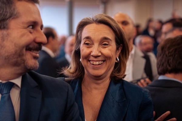 Gamarra defiende el pacto presupuestario de Mazón con Vox 