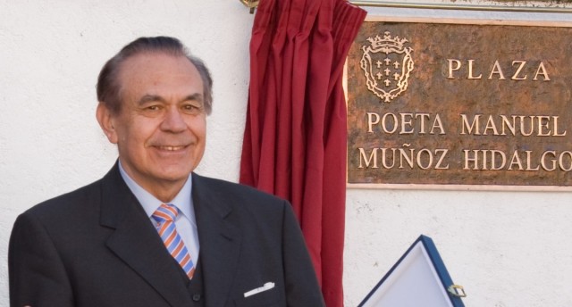 Luto oficial en Alcantarilla por el dramaturgo y poeta Manuel Muñoz Hidalgo