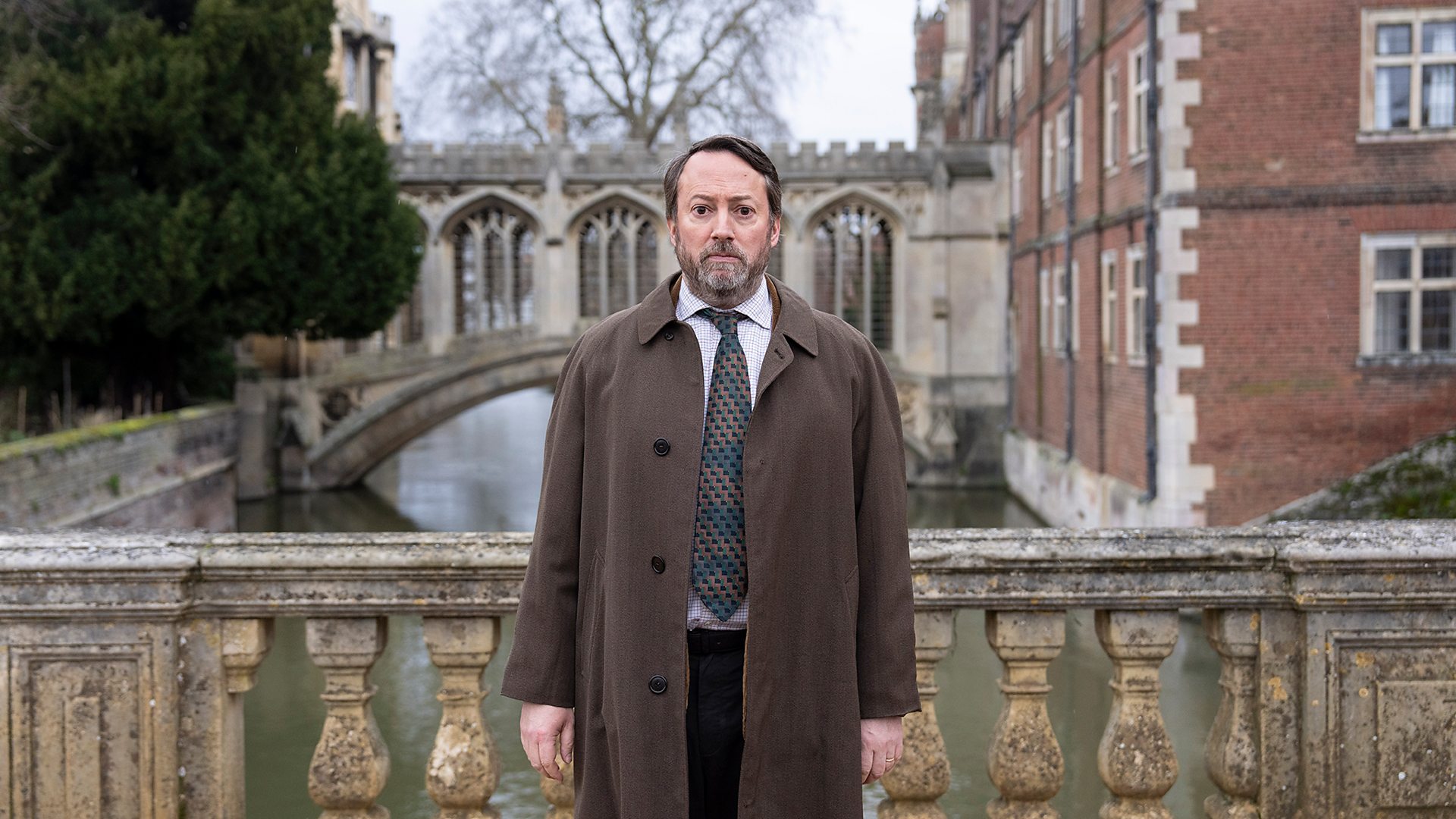 Ludwig, la BBC presenta a un 'Sheldon a la británica' que resuelve crímenes
