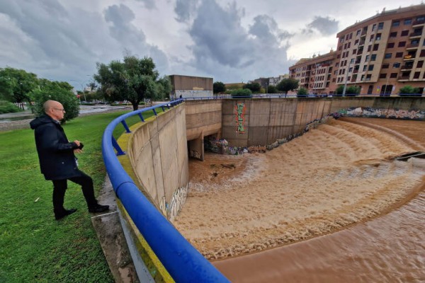 Aviso naranja en el norte de Castellón por lluvias de hasta 40 l/m2 en una hora