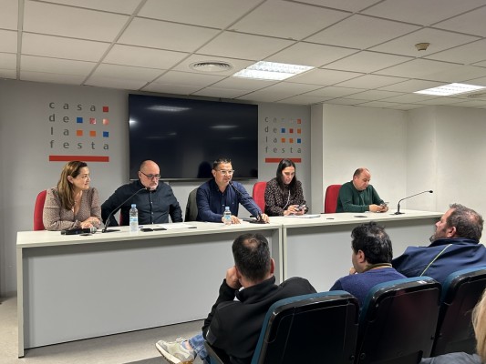 La Federació de Fogueres propone una reforma de sus estatutos que afecta a la elección de los cargos directivos 