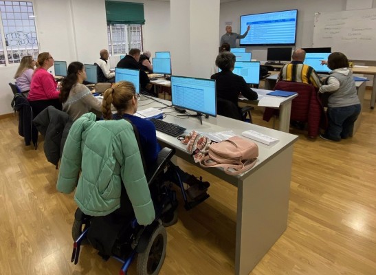 El SEF oferta más de 7.300 plazas de formación gratuita para desempleados y ocupados
