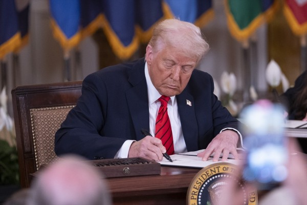 Trump: convulsiones de un imperio que se desmorona