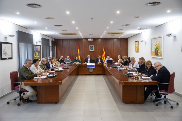 L’Alfàs del Pi adjudica a la mercantil Impursa el contrato de la señalización informativa 