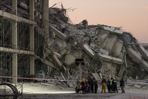La Junta Militar confirma más de mil muertos por el terremoto de Birmania