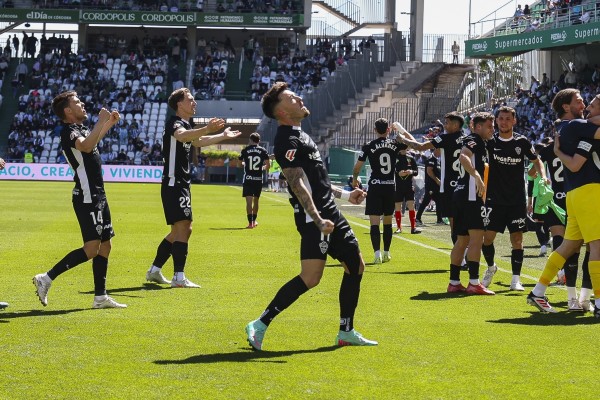 Paso de gigante del Elche hacia la Primera División