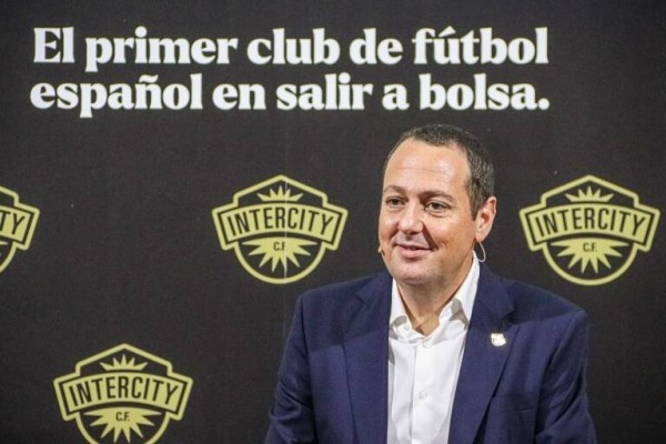 El CF Intercity apuesta por una división de tesorería en oro como estrategia financiera