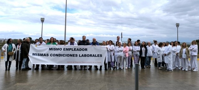 Hacer funcionario al personal 