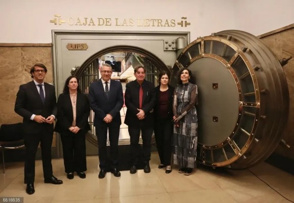 El legado de Juan Gil-Albert ya reposa en la Caja de las Letras del Instituto Cervantes