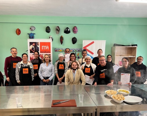 Mercalicante y Aspe organizan un curso de corte de carne para fomentar la inserción laboral
