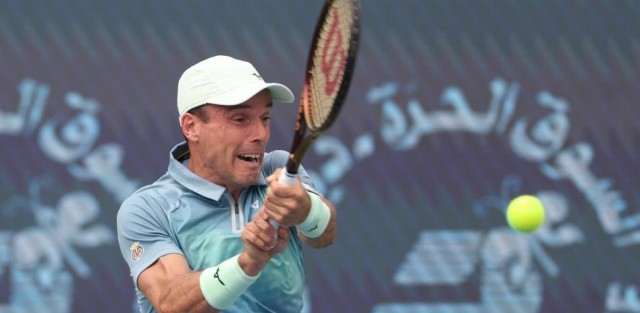 Roberto Bautista sufre para pasar a la segunda ronda de Bucarest