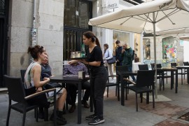 Las ventas del sector servicios repuntan un 6,7% en la Región pero siguen a dos puntos de la media nacional