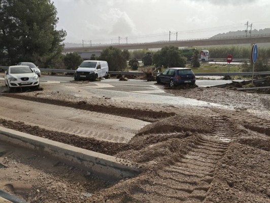 Empresas de logística piden que se habilite un carril de entrada a la provincia de Valencia