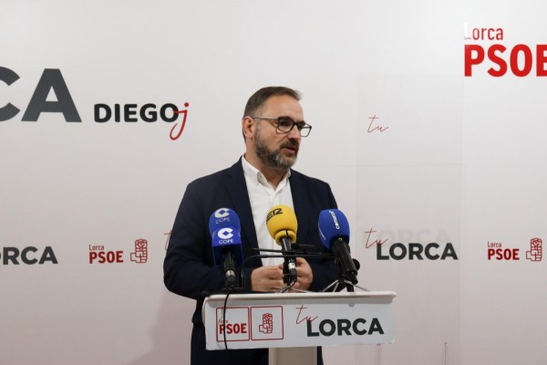 El exalcalde de Lorca Diego José Mateos dimite como concejal y deja la política