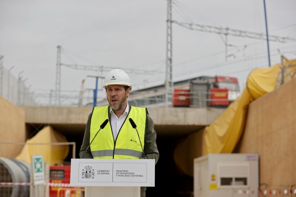 Puente asegura que el canal de acceso ferrovario de València se acabará en los 5 años previstos
