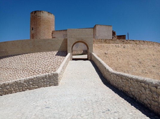Elda aprueba la siguiente fase de los trabajos de recuperación del castillo