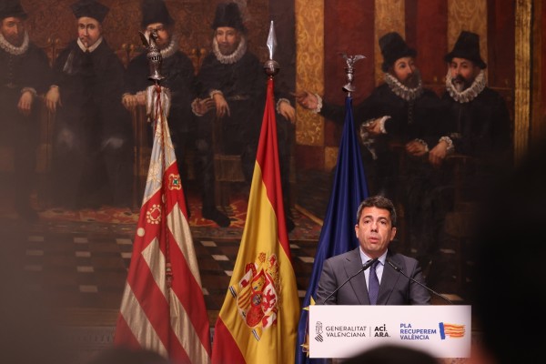 La reconstrucción, una protagonista secundaria en los 45 actos de la agenda de Mazón en marzo