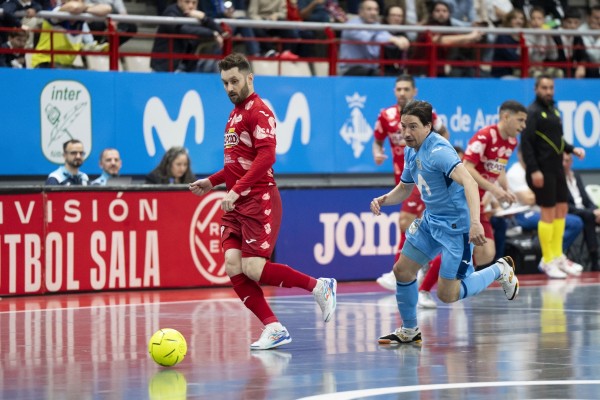 ElPozo Murcia pierde el clásico cuando parecía dispuesto a asaltar la pista del Inter
