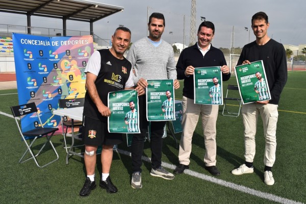 El Real Betis trae a Las Torres de Cotillas el campus de su academia