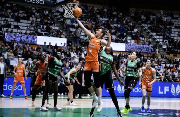 À Punt retransmite el Valencia Basket - Cadí La Seu, un partido decisivo de cara a los play-offs por el título de Liga