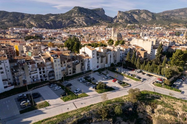 Alcoy ya cuenta con una 'app' para conocer en tiempo real las plazas libres en seis parkings del Centro