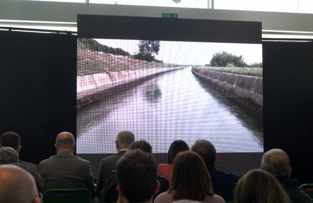 Un documental murciano sobre la gestión hídrica muestra 'El viaje del agua' en ciudades como California, París y Murcia