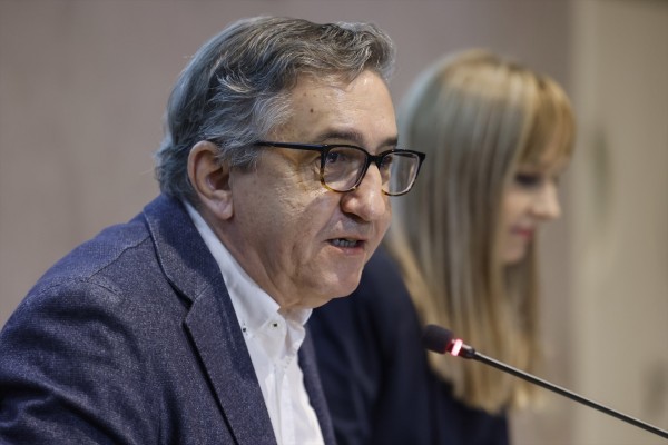 Rovira critica que el Gobierno quiera 