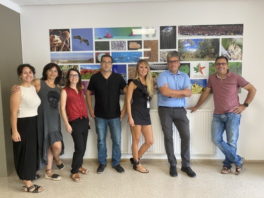 Los cambios en la microbiota pueden señalar la gravedad del covid en personas mayores