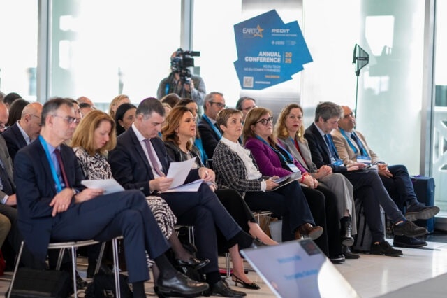 María José Catalá y Marián Cano asistieron a la conferencia. - Foto: EARTO María José Catalá y Marián Cano asistieron a la conferencia.