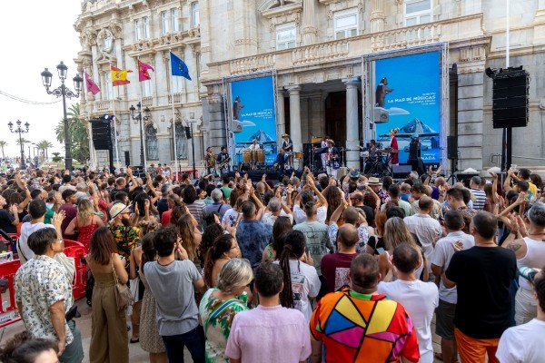 Más de 500 horas anuales de ruido 'amenazan' los edificios BIC de Cartagena