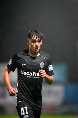 Albert, segundo jugador más joven en debutar con el Elche en la Copa
