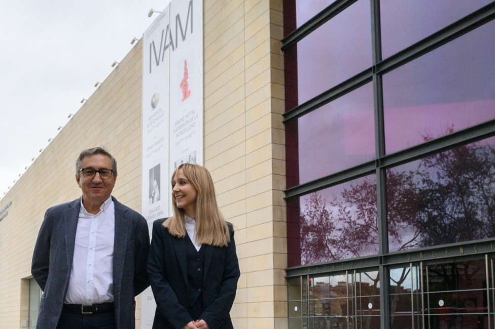 El conseller de Cultura, José Antonio Rovira, y la directora del IVAM, Blanca de la Torre. - Foto: KIKE TABERNER