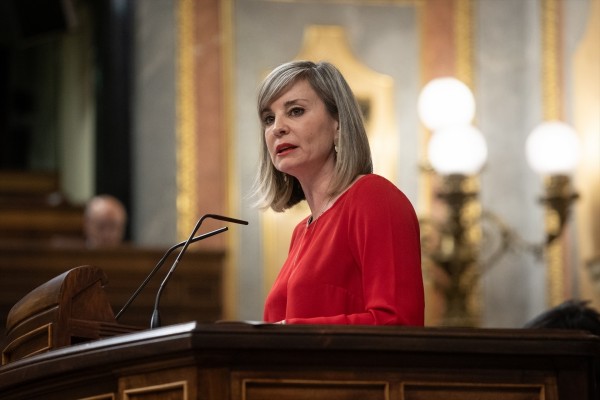 Sumar defiende el plan del Gobierno ante los aranceles de Trump y valora que el PP 