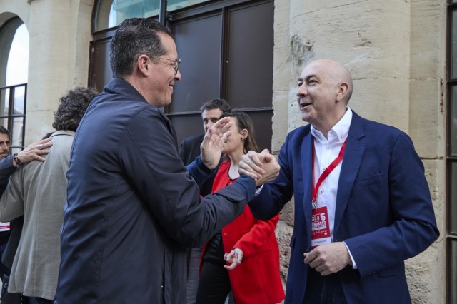 El PSPV de Alicante aprueba la gestión de Soler sin reproches y proclama a Alfaro nuevo secretario provincial