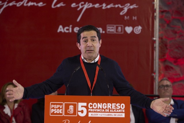 Toni Francés encabezará la lista del PSOE al Congreso por Alicante en las elecciones del 29N 