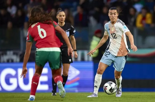 España se impone con autoridad en su visita a Portugal (2-4)