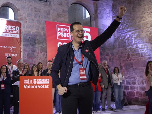 Rubén Alfaro: 