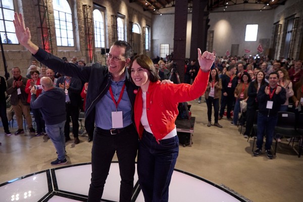 Alfaro cuadra las tres vicesecretarias del PSPV provincial: Bárbara Soler, Trini Amorós y Quico Fenollar
