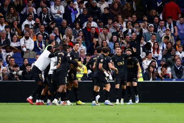 El Valencia acumula cuatro salidas sin perder en Liga dos años y medio después