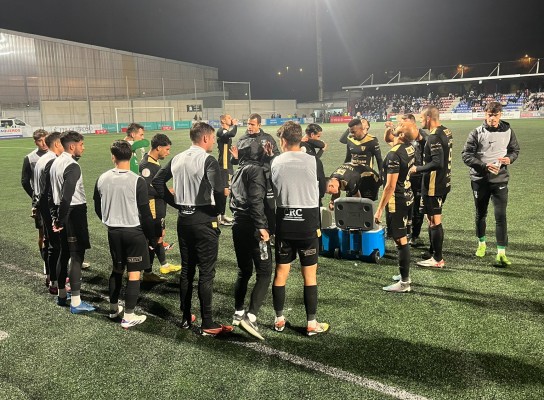 El Orihuela elimina en la prórroga al Langreo y espera en segunda ronda a un rival de Primera