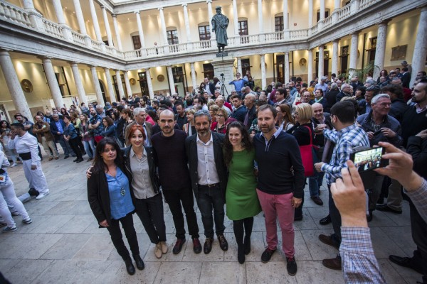 Carbonell se presenta como el candidato de las bases ante 200 militantes