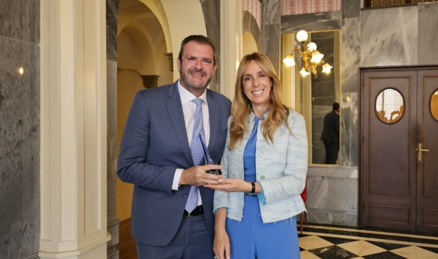 La Concejalía de Salud de Murcia distingue a Hefame “por su contribución a la salud pública del municipio”