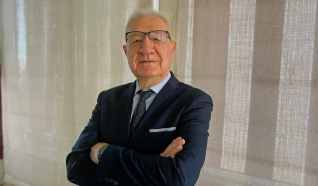 Pastor-Pomares: 