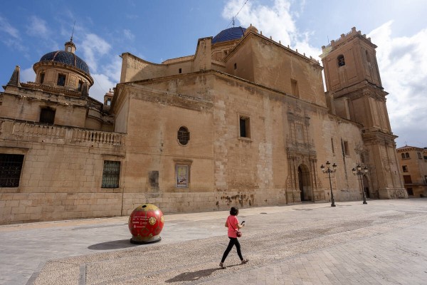 Todo listo para las catas arqueológicas frente a Santa María en Elche: se encargará Alebus por 40.000 euros