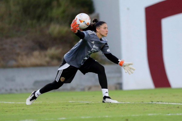 Nay Cáceres y Raissa Mbappé van con Venezuela y Camerún; Patri es operada en el Alhama