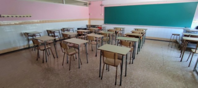 'Adopta un Colegio' distribuye 100.000 euros entre 30 centros educativos afectados por la Dana