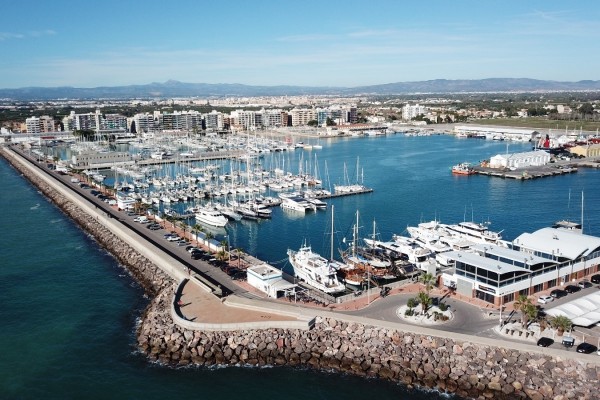 Burriana busca atraer nuevas inversiones a través del foro hotelero 'Investor Day' en Alicante