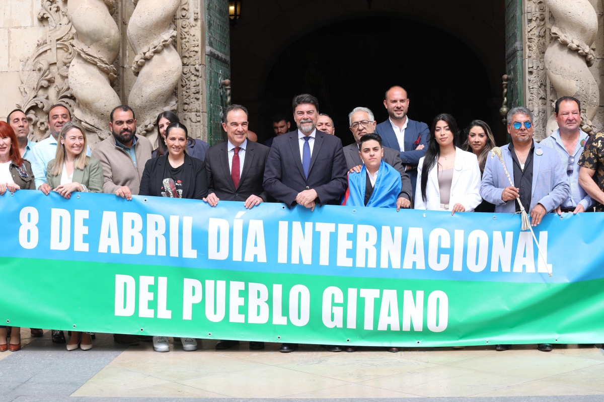 Alicante celebra la diversidad el Día del Pueblo Gitano en el 600 aniversario de su llegada a España